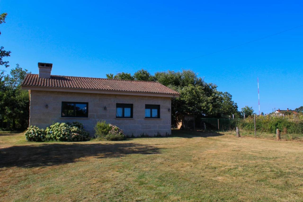 הוילה אורנסה Casa Ascampinas מראה חיצוני תמונה
