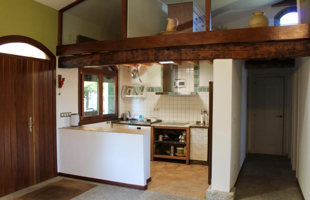 הוילה אורנסה Casa Ascampinas מראה חיצוני תמונה